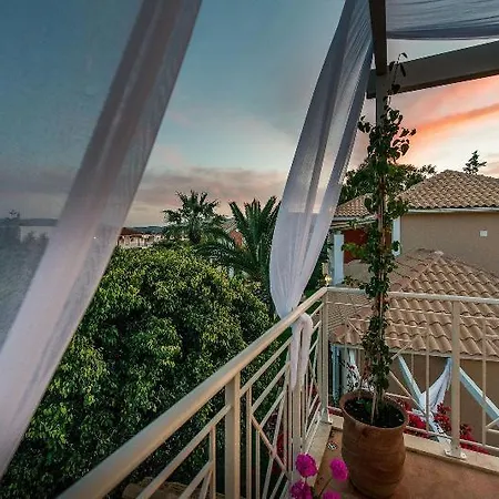 Aeolos Boutique & Aparthotel 4*