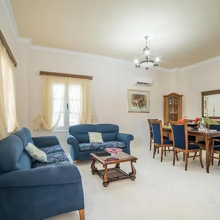 Aeolos Boutique & 4*