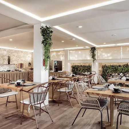 Aparthotel Aeolos Boutique & 4*