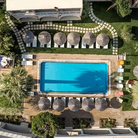 Aparthotel Aeolos Boutique & 4*
