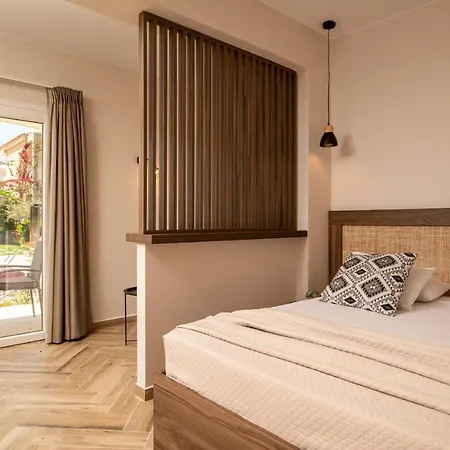 Aparthotel Aeolos Boutique & 4*