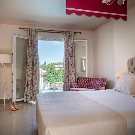 Aeolos Boutique & 4* Kalamákion
